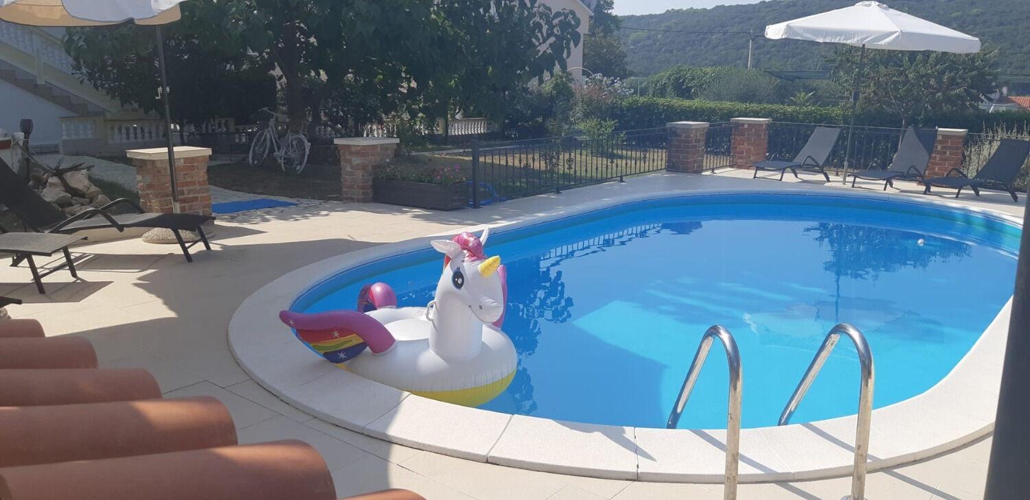 Apartments Robi- Swimming Pool And Beautiful Garden Kampor Exteriör bild
